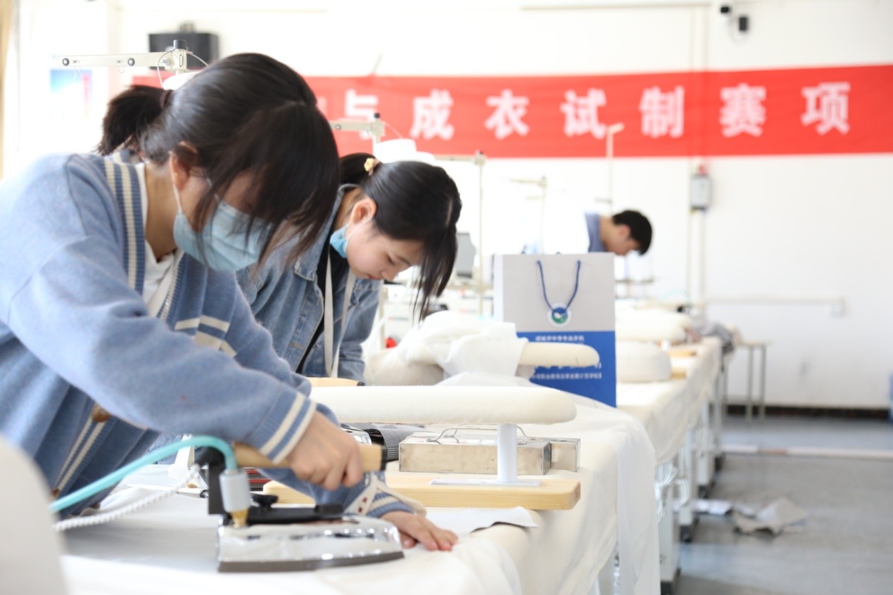 2020年河南省中等职业教育技能大赛 项城市中等专业学校赛点“服装设计与工艺”赛项取得圆满成功